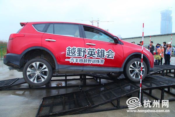 一汽丰田 世家荣耀 RAV4 兰德酷路泽 普拉多