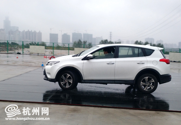 一汽丰田 世家荣耀 RAV4 兰德酷路泽 普拉多