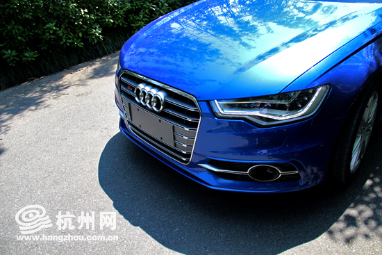 奥迪S6 TFSI Quattro