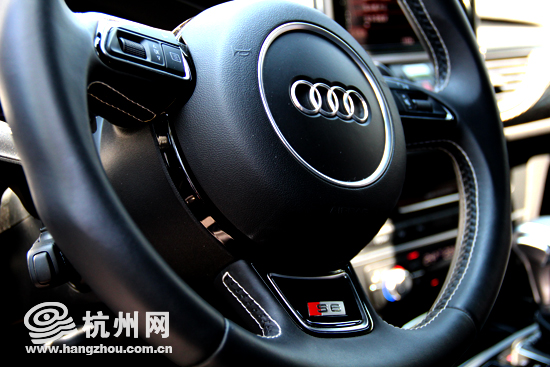 奥迪S6 TFSI Quattro